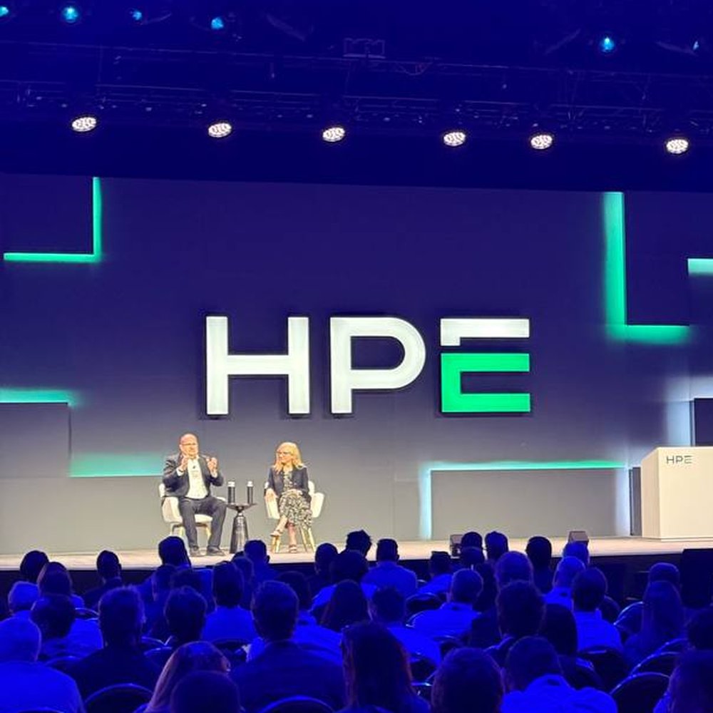 HPE Discover 2026 main stage and hall in Las Vegas
